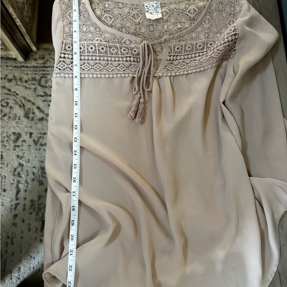 Anthropologie NAIF Beige Boho Lace-Yoke Peasant Blouse - Picture 2 of 6